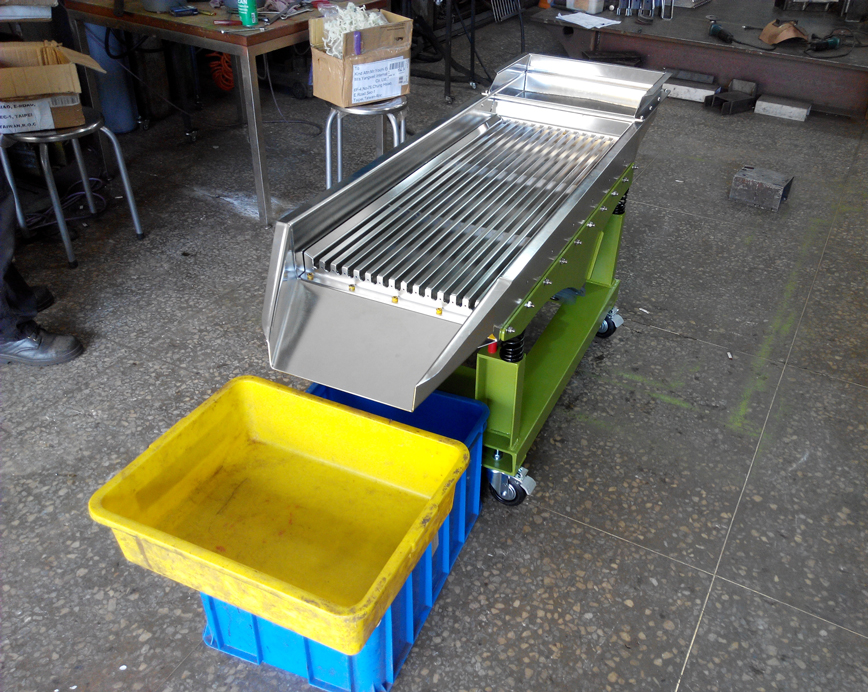 Plastic Injection Products Vibration Screen